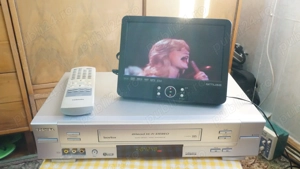  Video recorder VHS Toshiba V752 stereo Hi-Fi 