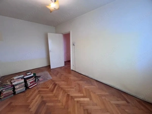 Apartament 2 camere,decomandat – Zona Nicolae Bălcescu - imagine 2