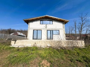 Casa noua 2024 P+M +casa existenta pe 1490 mp teren toate utilitatile