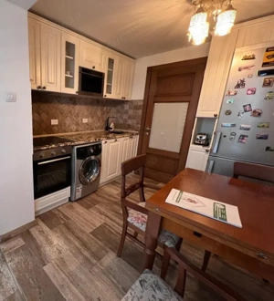 Apartament 2 camere,decomandat, zona Zamfirescu  - imagine 6