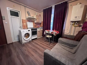 Garsoniera 2 camere, zona Dacia