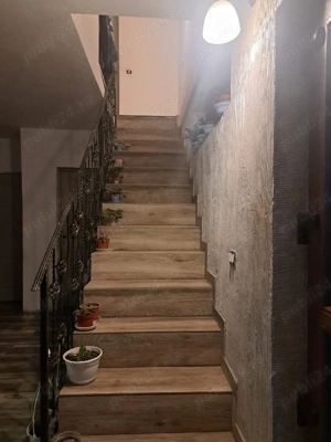 Casa de vinzare complet utilata  - imagine 6
