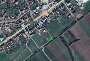 Proprietar vand teren intravilan pe colt