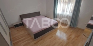 Apartament spatios 2 camere la casa loc parcare in Selimbar  - imagine 6