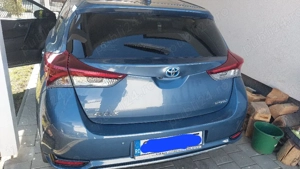 Toyota Auris hibrid - imagine 6