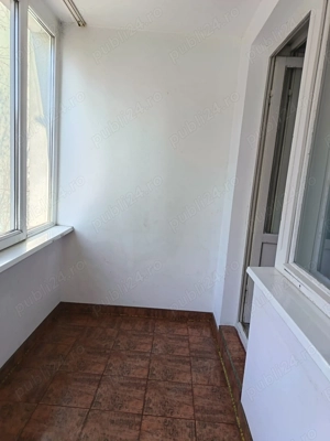 Vând apartament 3 camere decomandate  - imagine 4