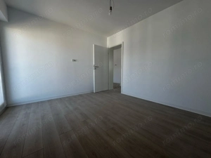 3 camere.Decomandat.Bucatarie inchisa.Bine compartimentat - imagine 10