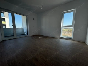 3 camere.Decomandat.Bucatarie inchisa.Bine compartimentat - imagine 7