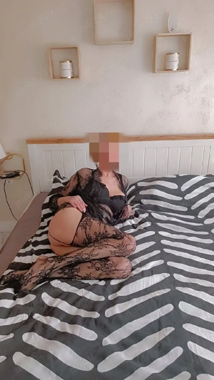 Pentru câteva zile în orașul tău!Am și colega   