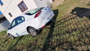 Vand Laguna 3 2014 1.5 110 Preț 3200 - imagine 5