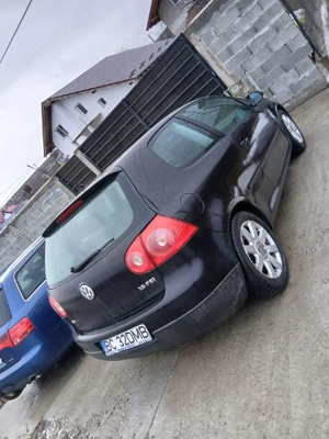Vând golf 5 1.6 FSi - imagine 2