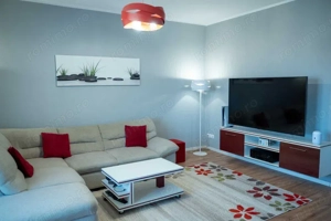 Apartament cu 3 camere etj intermediar la doar 2 minute de Lidl Penny Giroc - imagine 2