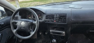 Volksvagen Golf 1.4 - imagine 5