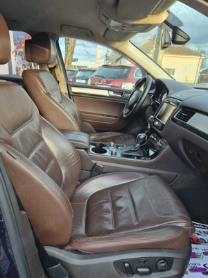 VW Touareg Highline 4Motion Automatik   2011   Euro 5   3.0 DIESEL   240 CP   295000 KM - imagine 13