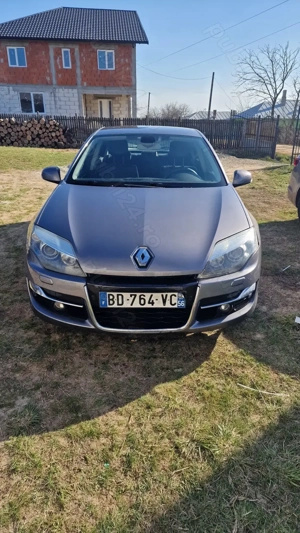 Vand laguna 3 2011 Initiale Paris(bosse)2.0 150