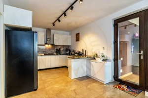 Vila moderna Mioveni | teren 1231 mp | terase, foisor si garaj - imagine 9