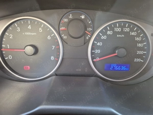 HYUNDAI I20 an 2014 benzina - imagine 7