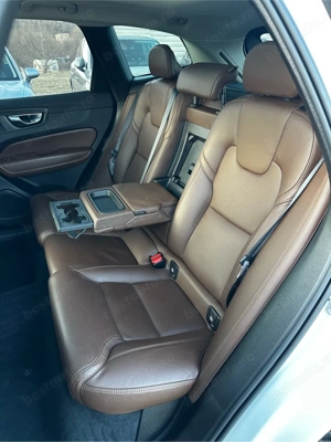 Volvo XC60 2.0 B5 Diesel Mild-Hybrid Inscription AWD 235 CP An 12.2019 euro 6   - imagine 19