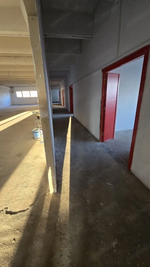 hala industriala depozit birouri - imagine 3