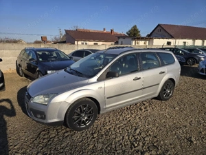 Ford Focus 2.0d  - imagine 3