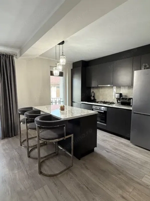 Apartament premium 3 camere Giroc + loc de parcare inclus în CF - imagine 2