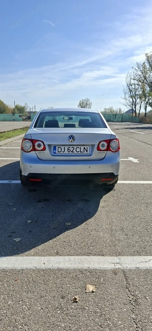 Volkswagen Jetta sport line 2.0 tdi 2006 140cp - imagine 8