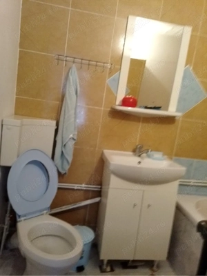 Închiriez apartament 2 camere  - imagine 6
