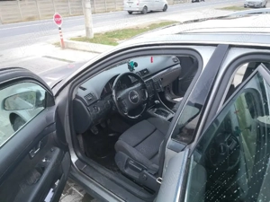 vând audi A4B6  - imagine 2