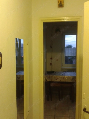 Vand apartament 2 camere, zona Podgoria   vedere la Parc Pădurice - imagine 4