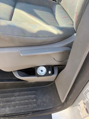 VW Transporter T5 2,5 TDI, Extra Lung,5+1 locuri 2006 131 CP - imagine 5