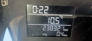 Seat Leon 1.6DCI - imagine 8