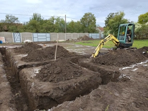 Prestez servicii excavator 3T