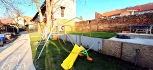 Oferim spre inchiriere apartament spatios, cu 3 camere, aproape de Nokia - imagine 18