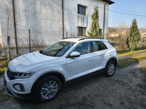 Volkswagen T-ROK LIFE 1.5 TSI DSG 150CP 110KW 13.700 km an 2023 - imagine 2