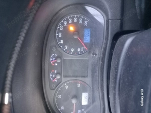 Vand un Volkswagen Polo 1,4 TDI în 2 usi - imagine 5