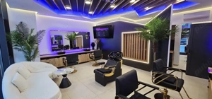 Închiriez Salon Barber shop în Victoria Rezident 