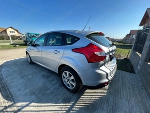 Ford Focus 2014 euro 5 1.0 benzina 100 cp 127610 km - Timisoara  - imagine 3