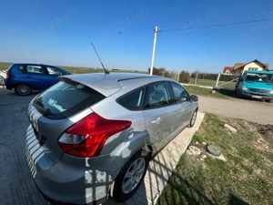 Ford Focus 2014 euro 5 1.0 benzina 100 cp 127610 km - Timisoara  - imagine 4
