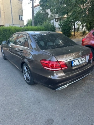 Mercedes E250 4Matic - imagine 3