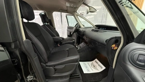 Renault Espace 2.0i - imagine 14