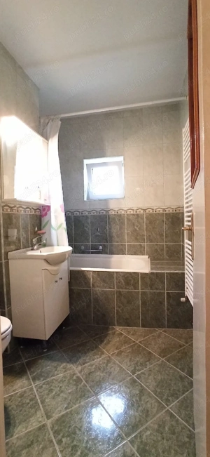 Apartament cu 4 camera de vânzare zona Micro 16 - imagine 17