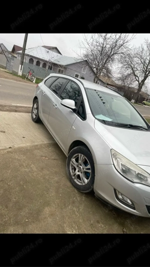 opel astra j  - imagine 3