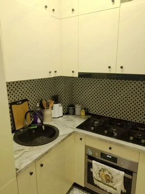 Cazare apartament în regim hotelier 3 camere ( 2 dormitoare ) zona Palas  - imagine 4