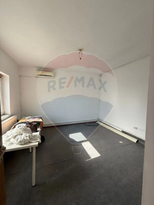 Spațiu comercial de 52mp de închiriat în zona 1 Mai - imagine 5