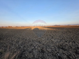 Teren intravilan, 30000 mp, zona Hanul din Ardeal - imagine 9