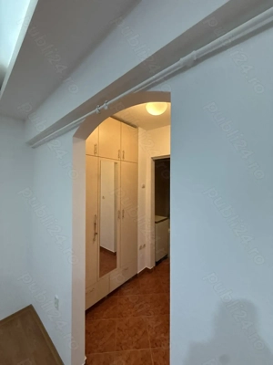 Vând apartament 2 camere semidecomandat   Ultracentral, etaj 4 4, complet renovat - imagine 6