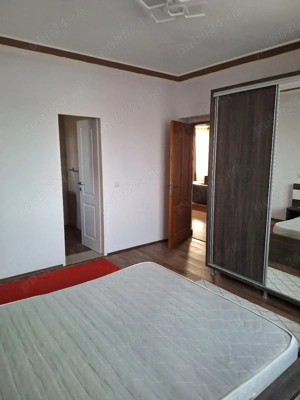 Propietar inchiriez apartament 3 camere - imagine 18
