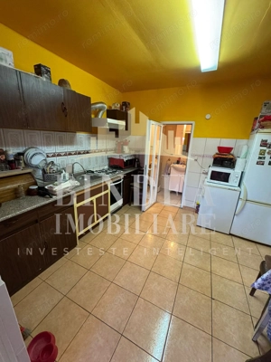 Casa individuala pe parter- 883mp teren Giarmata aproape de centru