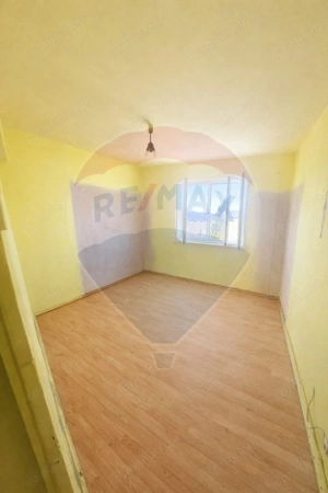 Apartament cu 2 camere de vânzare - imagine 5