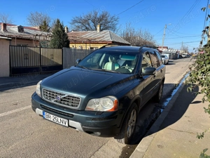 Volvo XC90 2009   SUV Spațios și Confortabil - imagine 4